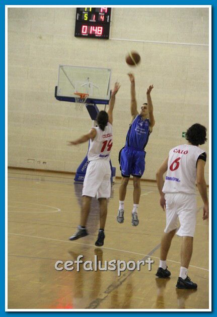 121223 Aquila 181_tn.jpg